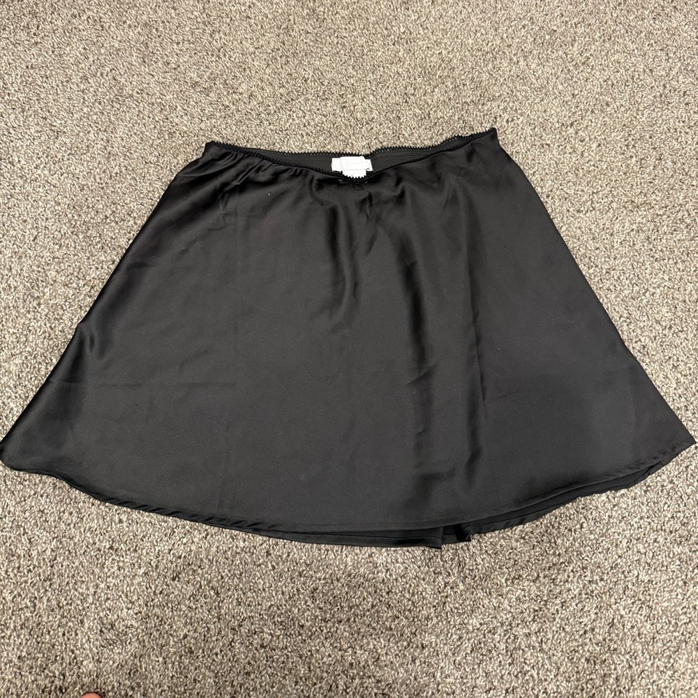 Elegant Black Women's Skirt